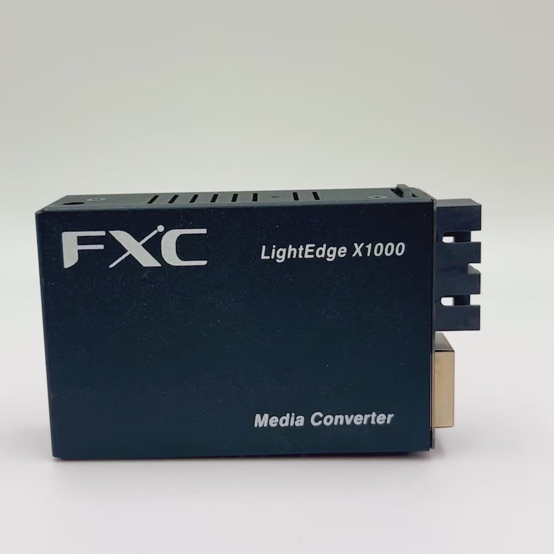 ファーストイーサネット対応（2芯）メディアコンバータ □LightEdge® Xchange1000シリーズ□ – FXC Direct Shop